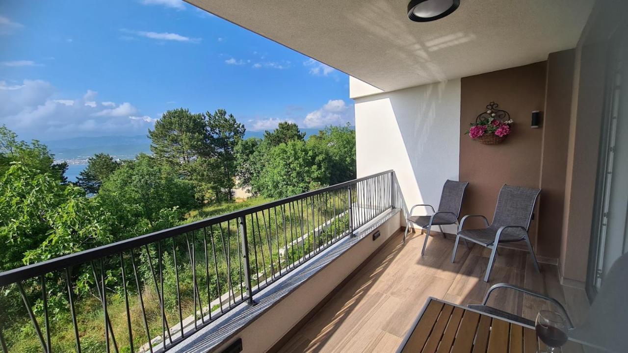 Vila Primorka Apartmani Oleander Šilo Exteriör bild