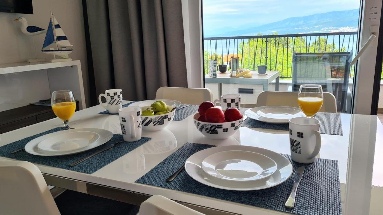 Vila Primorka Apartmani Oleander Šilo Exteriör bild